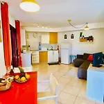 Vila Casa Lena Americas
